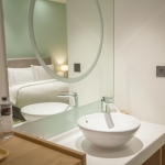 room-standard-double-bath-1